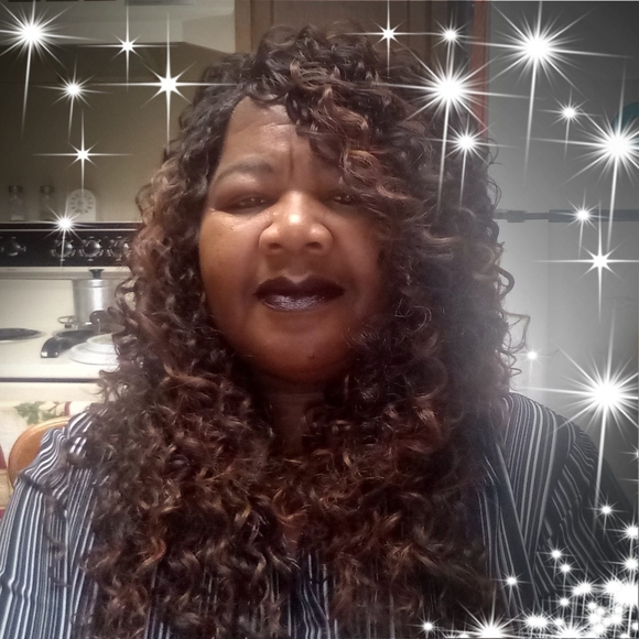 Meet your Posher, Linda benford - Picture 1 of 1